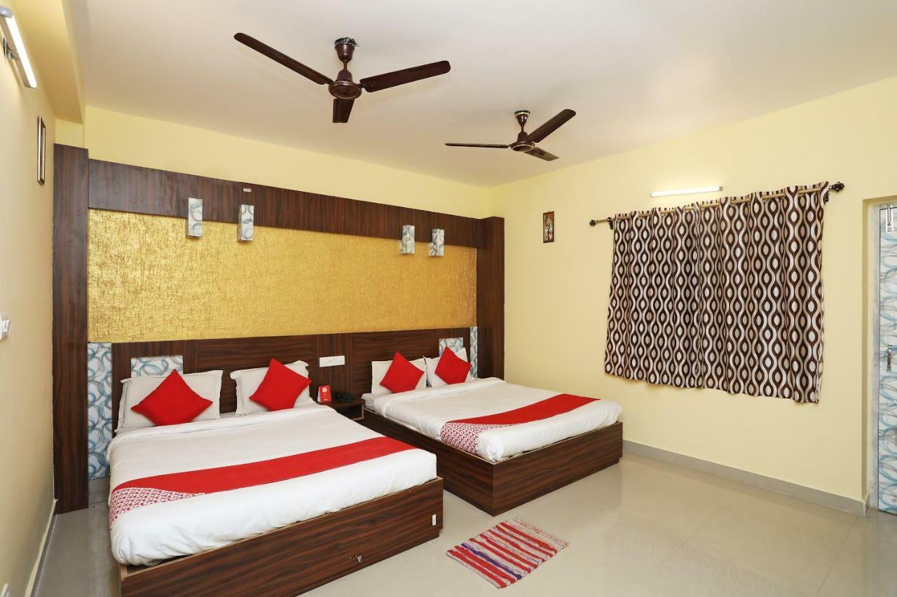 Oyo 15206 Hotel Sonar Gaon ปูรี ภายนอก รูปภาพ